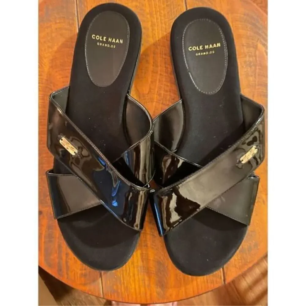 Cole Haan Shoes (SZ 8)